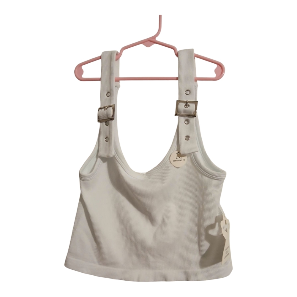 Chic White Crop Top with Buckle Straps Large